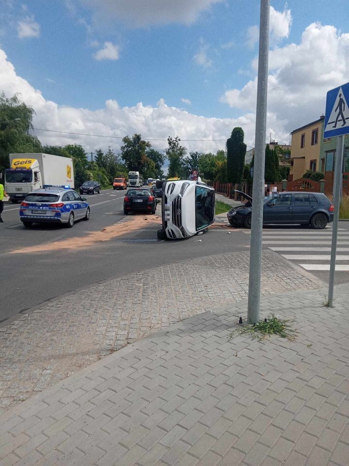 Malbork. Zderzenie pojazdów z udziałem nieoznakowanego radiowozu.