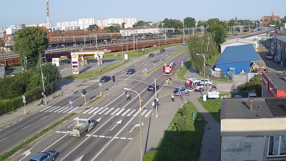 1500 zł mandatu i 10 punktów karnych – kolizja na skrzyżowaniu ulic Wojska Polskiego i Chopina w Malborku. Zobacz wideo!