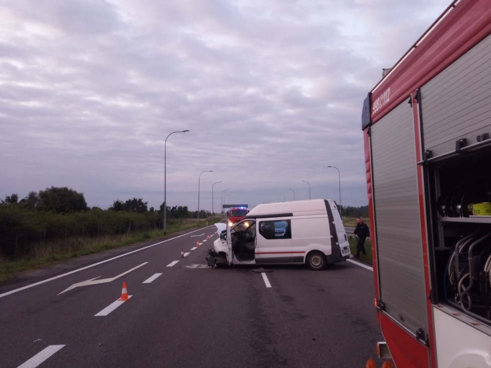Niebezpiecznie na drogach powiatu nowodworskiego - trzy poszkodowane osoby trafiły do szpitala.