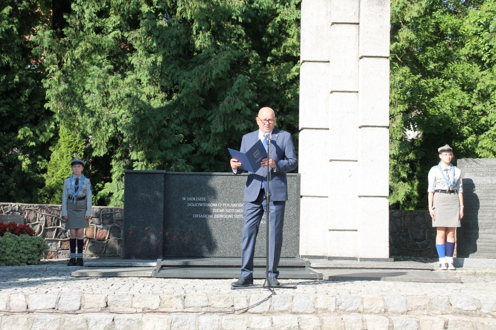 Powiat sztumski. Oddano cześć bohaterom Powstania Warszawskiego.
