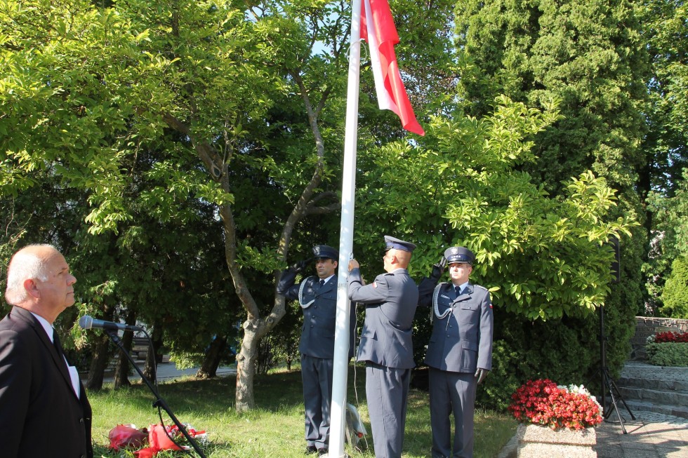Powiat sztumski. Oddano cześć bohaterom Powstania Warszawskiego.