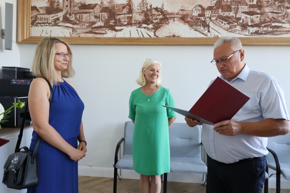 Nowy Staw. Wręczenie aktów nadania stopnia awansu zawodowego.