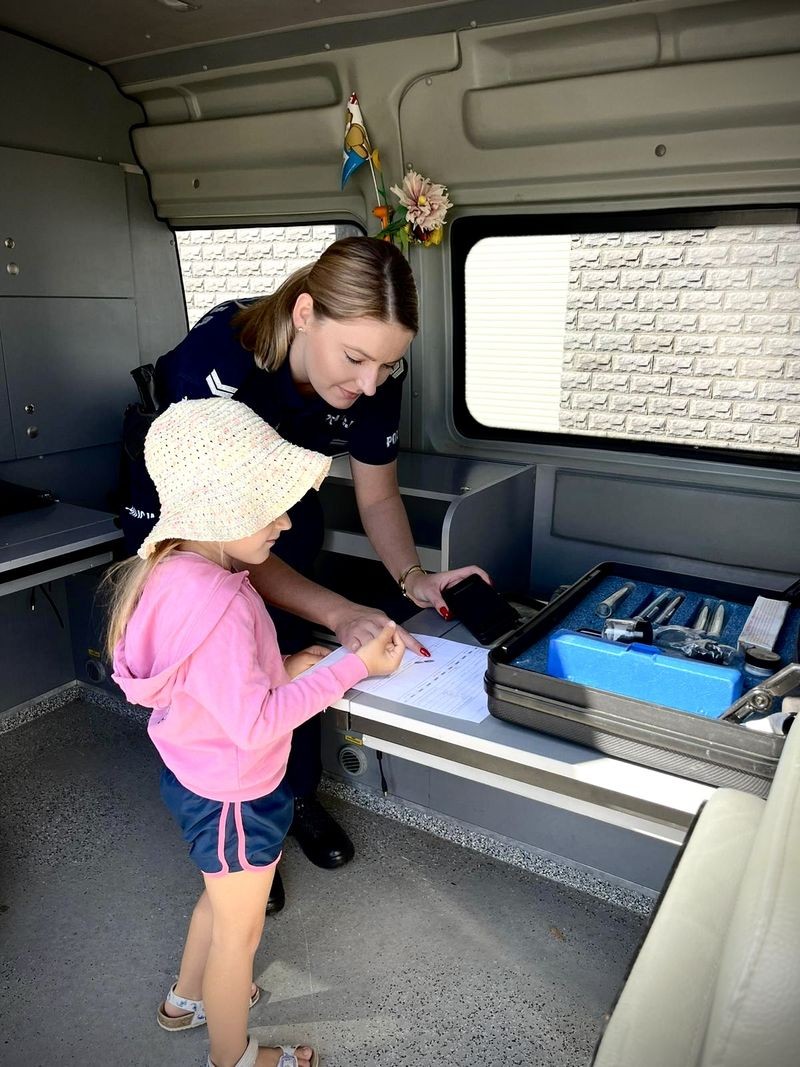 Malbork. Policjanci uczestniczyli w festynach na zakończenie wakacji.