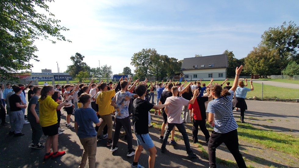 Malbork. Chodź, pomaluj mój świat – otrzęsiny w Technikum nr 3.