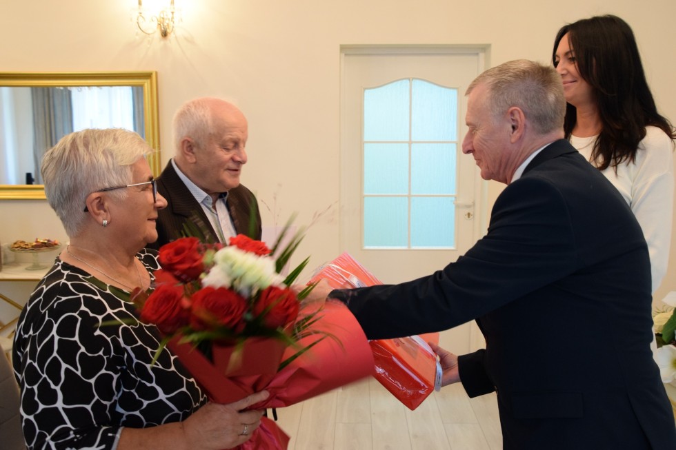 Nowy Dwór Gdański. Złote Gody państwa Elżbiety i Jana Uryć.