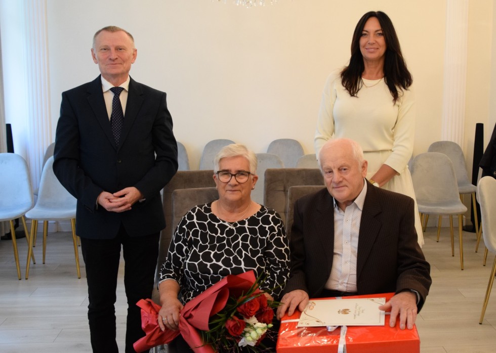 Nowy Dwór Gdański. Złote Gody państwa Elżbiety i Jana Uryć.