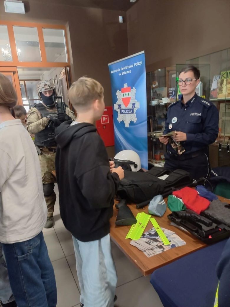 Sztum. Inauguracja programu Aktywni Błękitni – szkoła przyjazna wodzie.