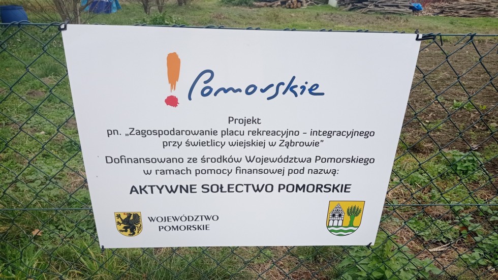 Gmina Stare Pole. Powstał nowy plac rekreacyjno – integracyjny w Ząbrowie.