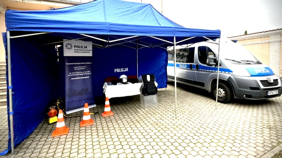 Malbork. Policjanci uczestniczyli w Pikniku Niepodległości.
