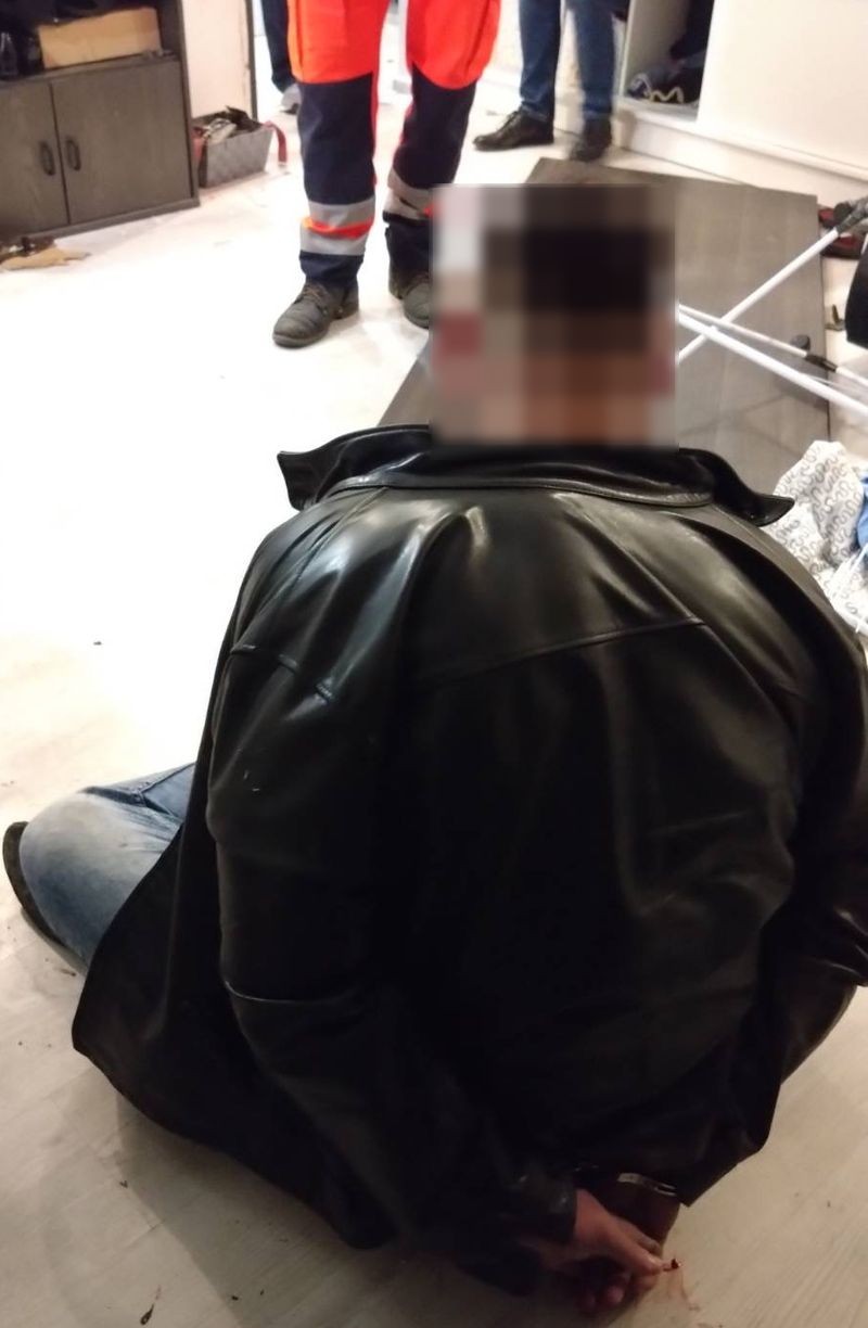39-LATEK ZATRZYMANY ZA CZYNNĄ NAPAŚĆ NA POLICJANTA W MALBORKU