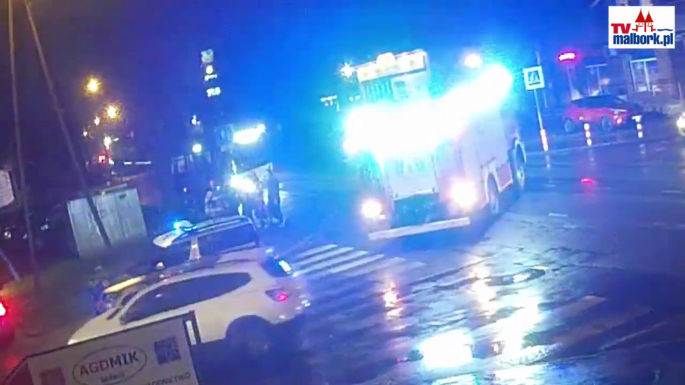 Potrącony rowerzysta na skrzyżowaniu: Aleja Wojska Polskiego - Nogatowa – Koszykowa w Malborku był pod wpływem alkoholu. DK 22 - 03.12.2024 . Zobacz wideo