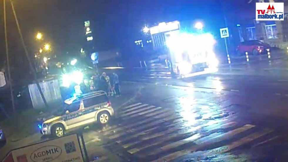 Potrącony rowerzysta na skrzyżowaniu: Aleja Wojska Polskiego - Nogatowa – Koszykowa w Malborku był pod wpływem alkoholu. DK 22 - 03.12.2024 . Zobacz wideo