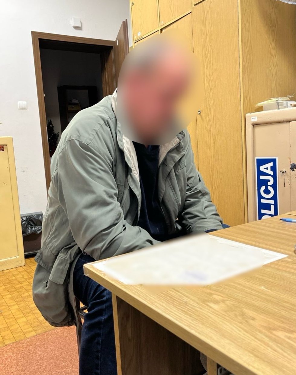 Malbork. Ukradł ponad 80. kratek odwodnienia – grozi mu do 5. lat więzienia.