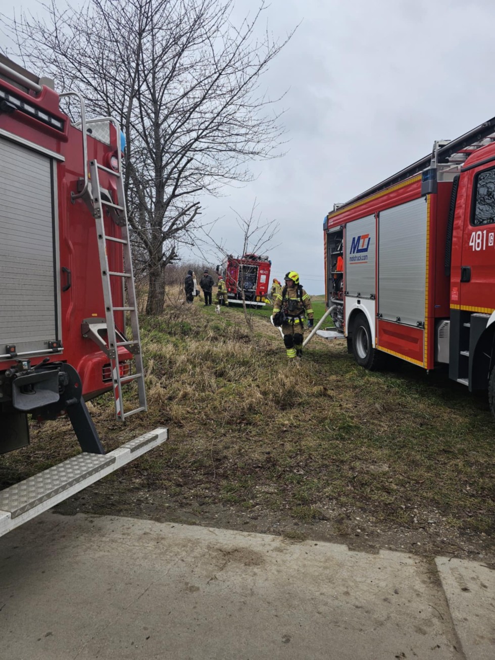 Powiat malborski. Pożary sadzy, kontenerów i pustostanu – noworoczne interwencje strażaków.