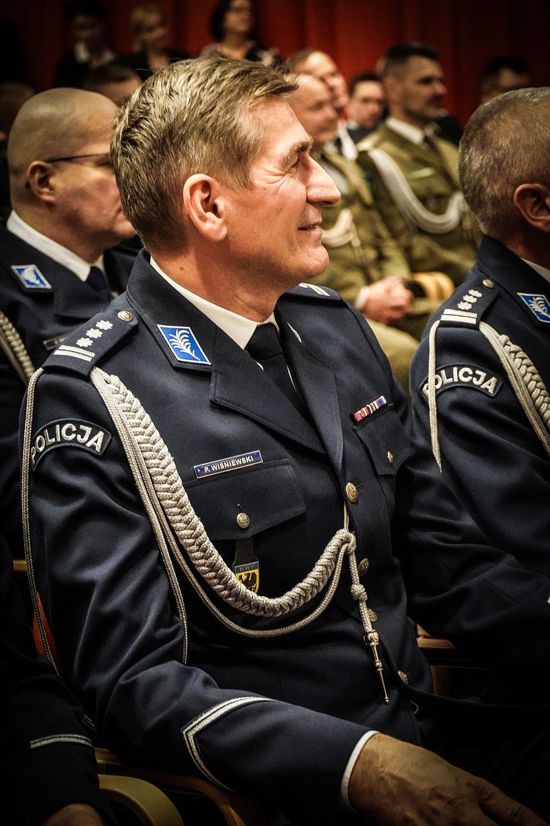 Nowy Dwór Gdański. Pożegnanie Komendanta Powiatowego Policji insp. Piotra Wiśniewskiego.