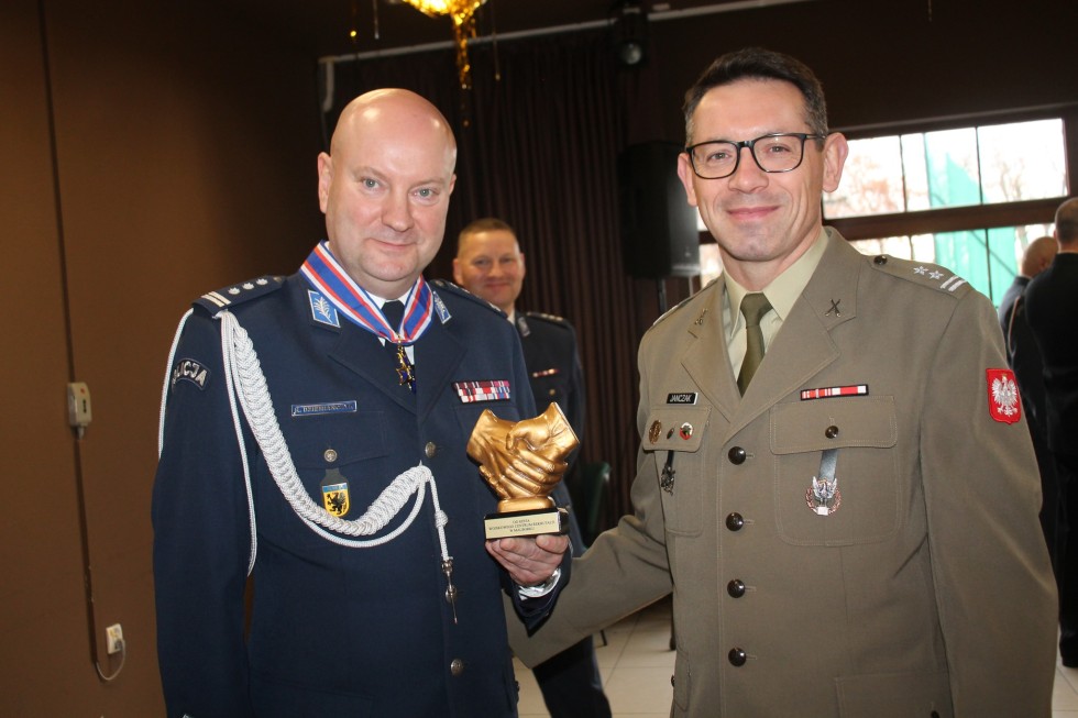 Zmiany kadrowe w sztumskiej policji - pożegnanie komendanta insp. Karola Dziemiańczyka.