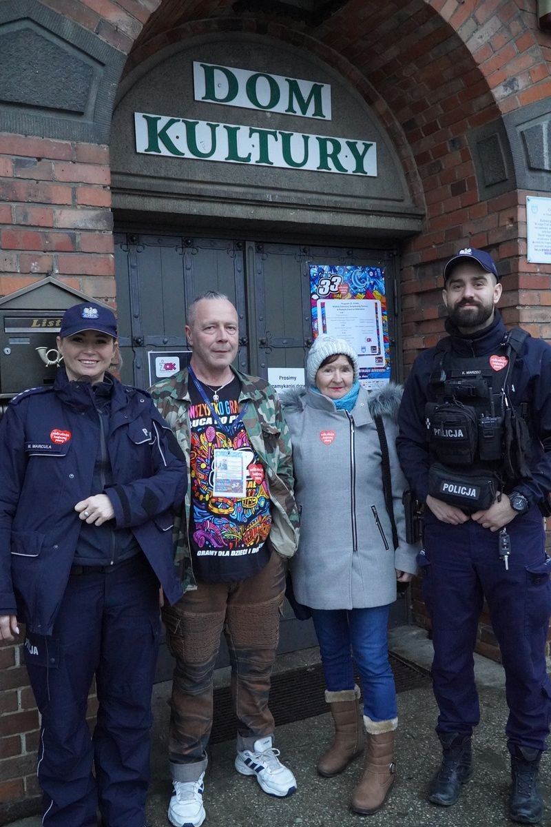 Powiat nowodworski. Policjanci zabezpieczali 33. Finał WOŚP.