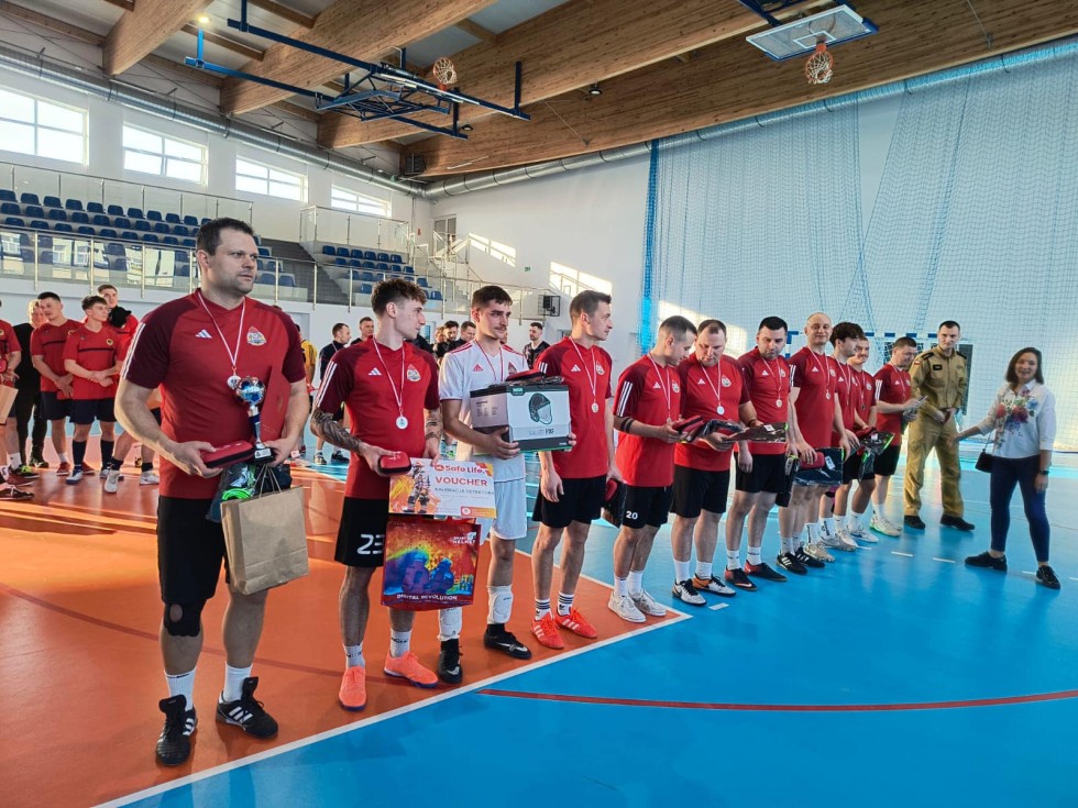 Strażacy z Wejherowa najlepsi w województwie w rozgrywkach piłki halowej.