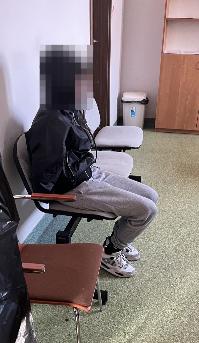Malbork. Zatrzymano 18-latkę, która udzielała narkotyków nieletnim w zamian za korzyści majątkowe.