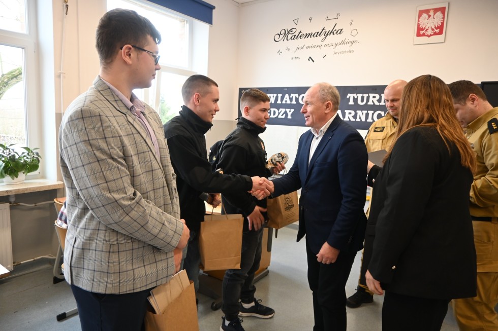 Znamy finalistów powiatowego etapu Ogólnopolskiego Turnieju Wiedzy Pożarniczej.