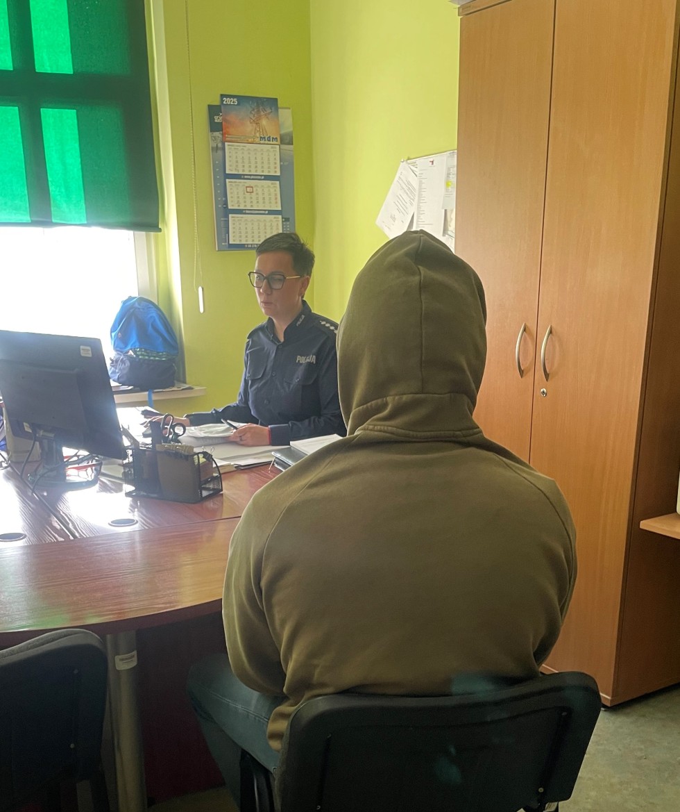 Ukradł portfel znajomemu. 55-latek zatrzymany przez policję.