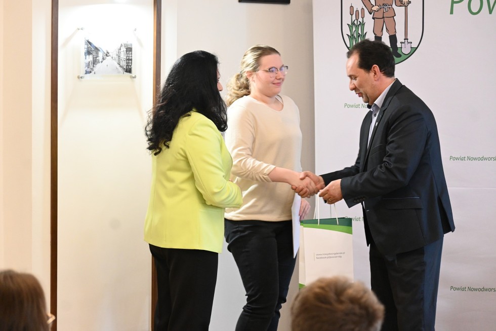 Jubileuszowa Gala Sportu Powiatu Nowodworskiego – nagrody dla najlepszych sportowców 2024 roku.