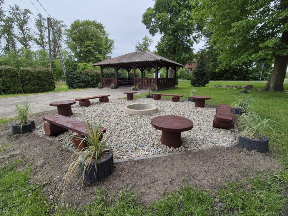 Gmina Miłoradz pięknieje na lato – powstały nowe tereny rekreacyjne.
