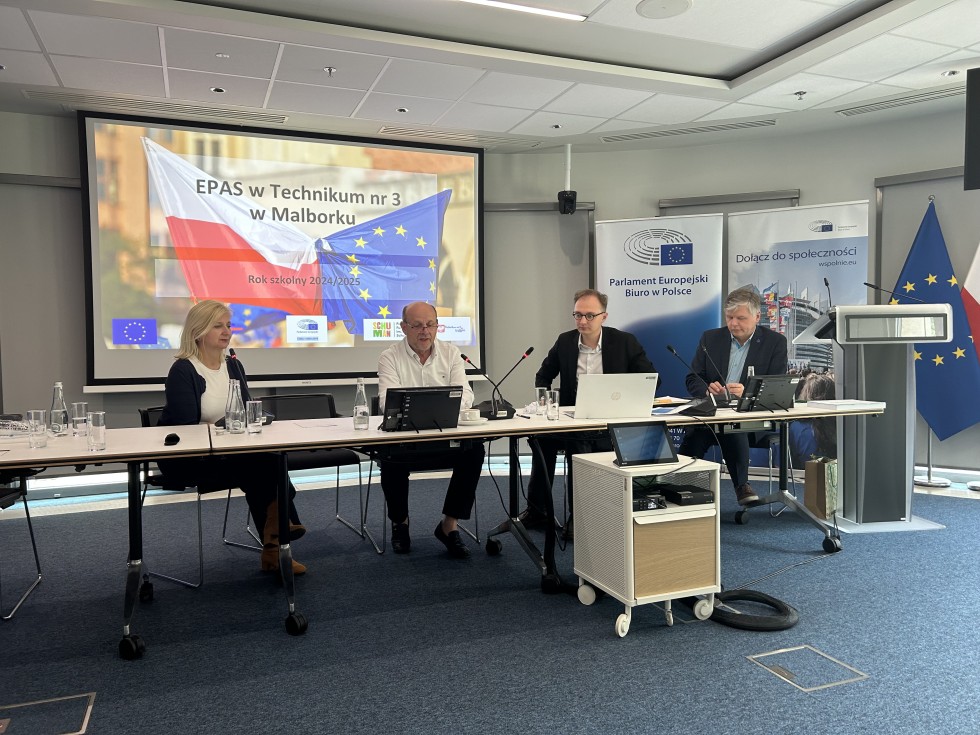Technikum nr 3 w Malborku ponownie z certyfikatem Szkoła-Ambasador Parlamentu Europejskiego.
