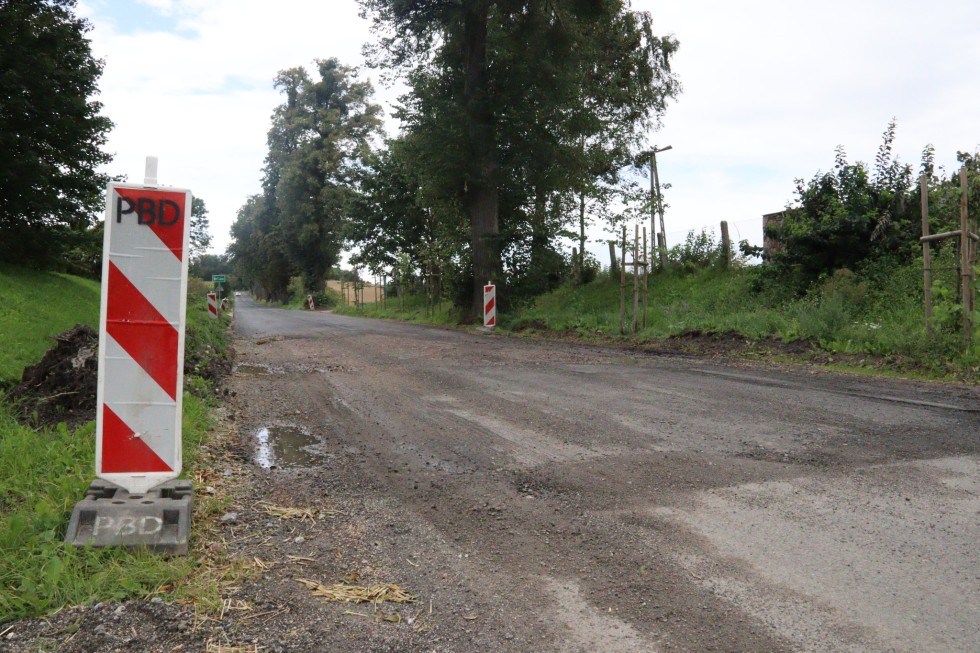Przebudowa drogi powiatowej Dworek – Balewo.