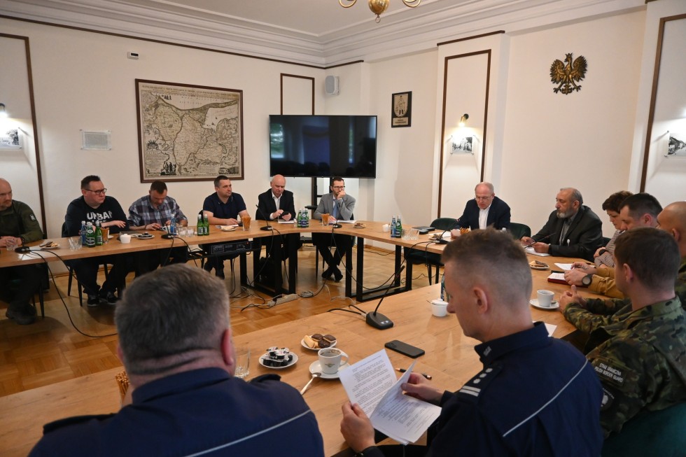 Powiat nowodworski przygotowuje się do sezonu zimowego 2025/2026.