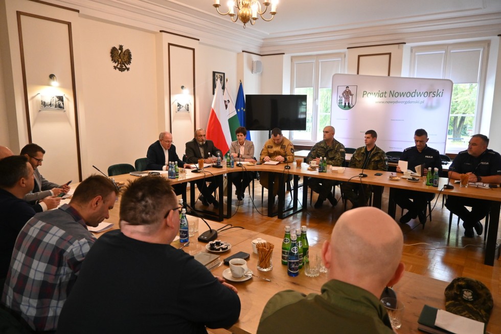 Powiat nowodworski przygotowuje się do sezonu zimowego 2025/2026.