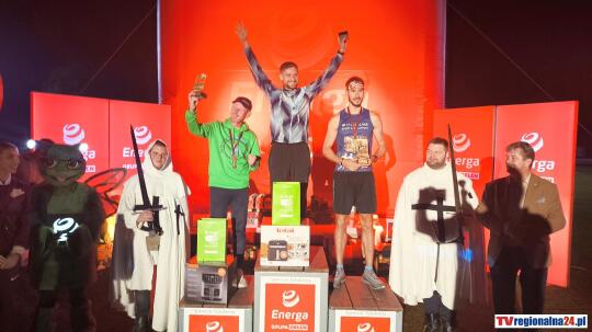 Energa Nocny Półmaraton w Malborku. Sportowe emocje po zmroku. Wideo i zdjęcia